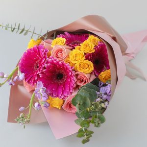 Ramo de Gerberas y Alhelies